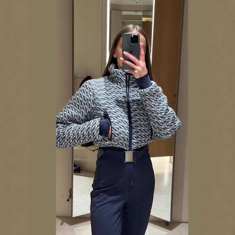 2026 Windproof Hooded Skiing Jumpsuits Women's Warm Zipper Pleated Snowboard Ski Suit With Belt Winter New Lady Hiking Clothings WKERSIY