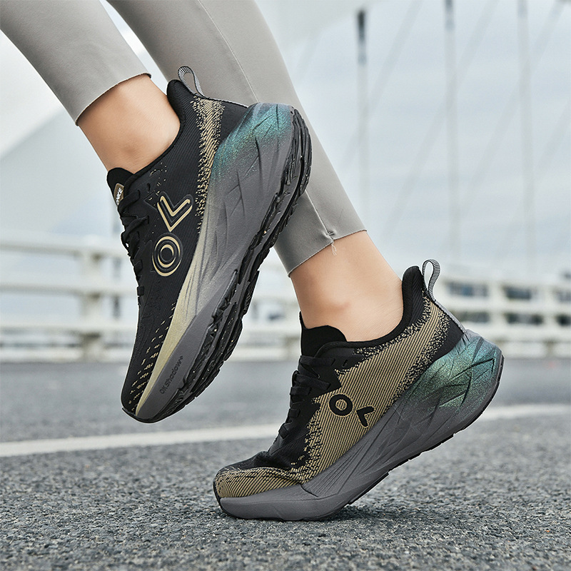 ONKE Free delivery sneakers Sports shoes for men and women lightweight breathable anti slip wear-resistant running shoes