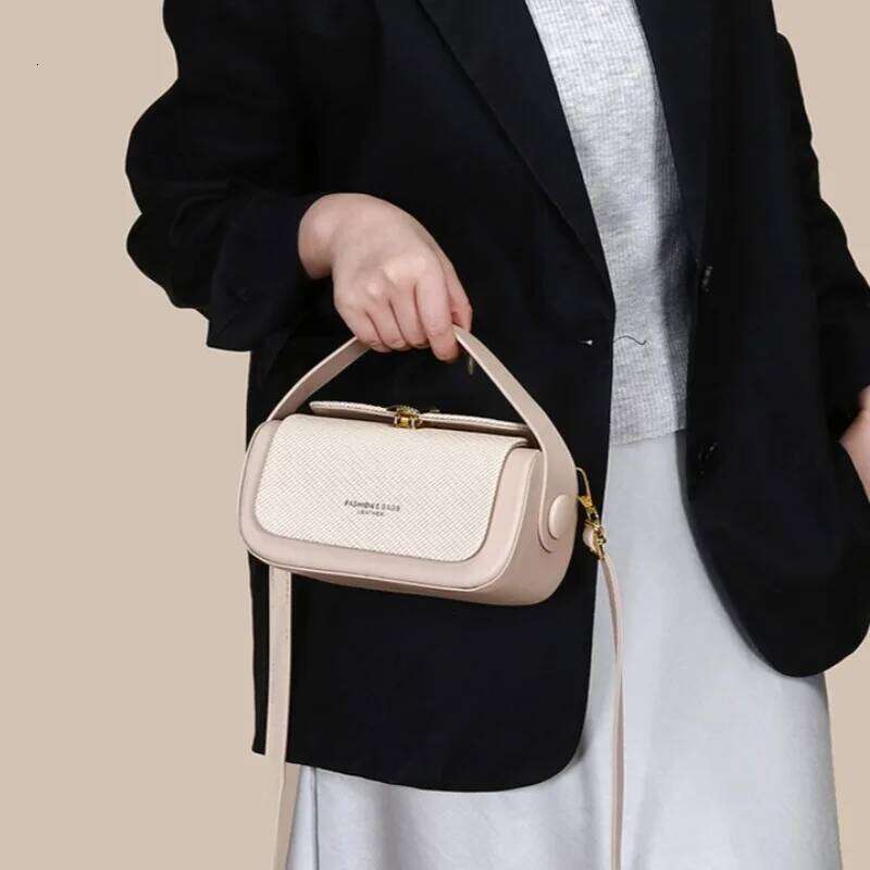 Spring and Autumn New Tote Portable Shoulder Fashion Premium Underarm Bag Women's Simple Street Trend XJ260109