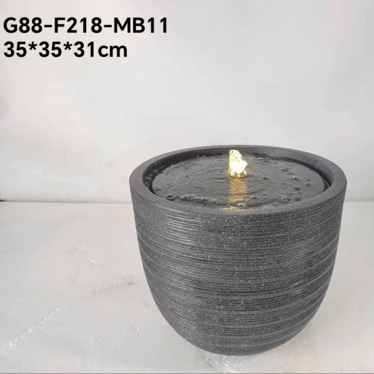 Modern Horizontal Stripes Water Fountain with Led Lights Outdoor Garden Decoration Landscape