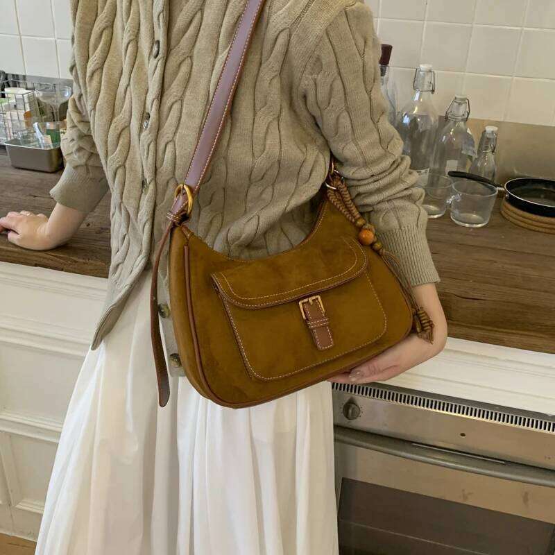LEFTSIDE Women Small PU Leather Shoulder 2025 Winter Solid Color Crossbody Bag Luxury Designer Trend New Handbags XJ260109