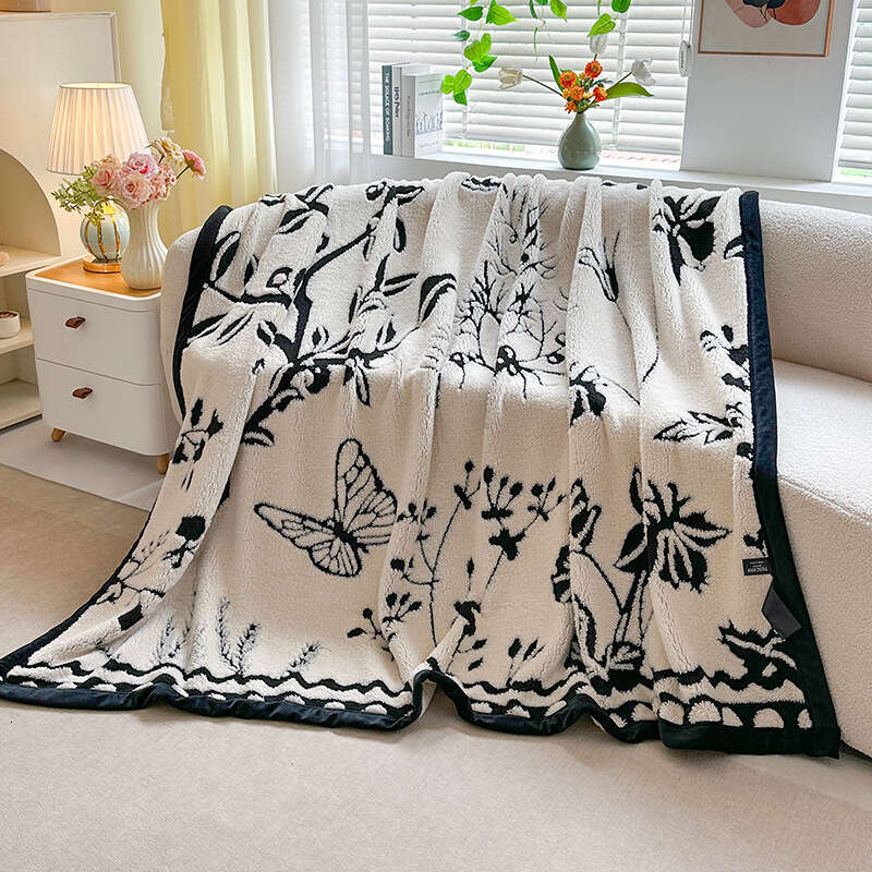 Black White Cationic Composite Ink Painting Multifunctional Summer Air Conditioning Nap Bedroom Throw & Blanket