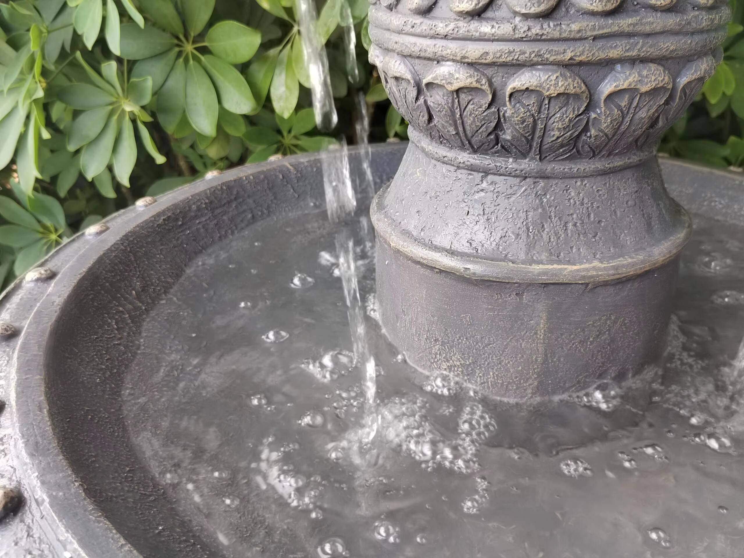 Unique Design Double Tier Water Fountain Solar Powered Outdoor Backyard Craft Ornament