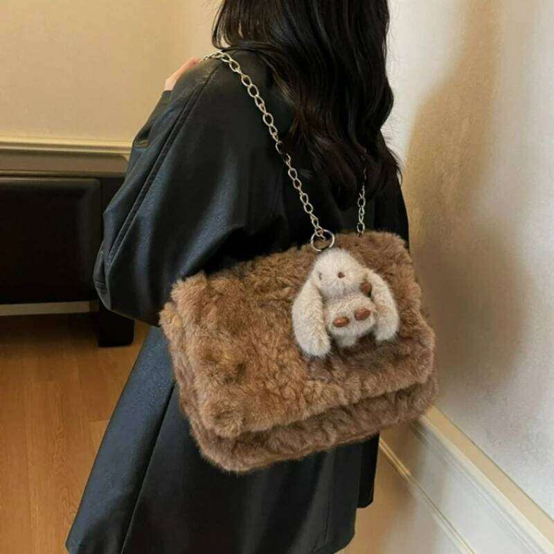 New Winter Textue and Versatile Crossbody for Women Large Capacity Fluffy Shoulder Fashion Simple Soft Messenger Bags XJ260109