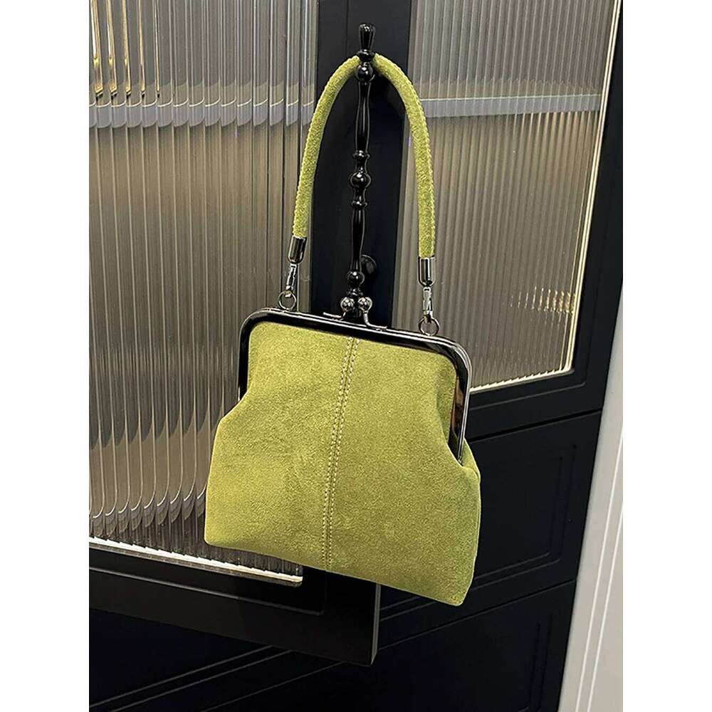 Bag Women Retro Metal Clip Buckle Clutch Autumn/Winter Texture Faux Suede Party Handbags Chic One Shoulder Bags Birthday Gift XJ260109