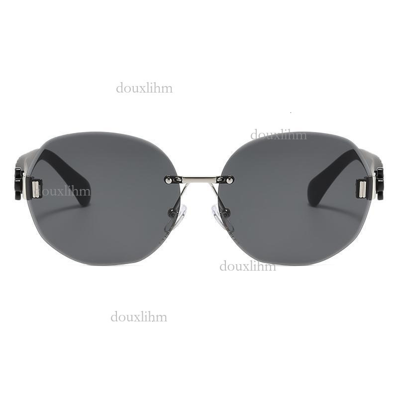 2026 Luxury Brand Fashion Accessories Designer Elliptical Frameless Glasses Wavy Clover Leg Sunglasses Women's Temperament Outdoor Sunglasses Who
