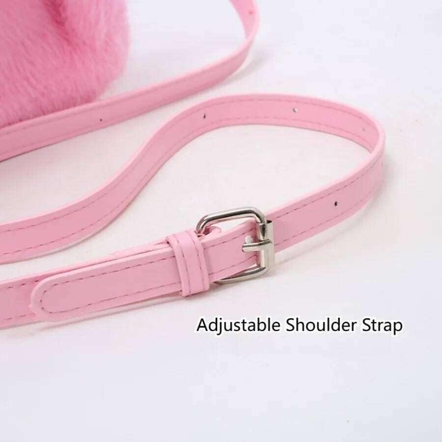 Korean Niche Fuzzy Tote 2026 Fall/Winter New Fluffy Sweet Shoulder Crossbody Bag Commuter Versatile Plush Bags XJ260109