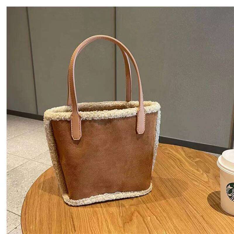 Autumn and Winter New Plush Large Capacity Women's Suede Matte Handbag Lamb Wool Tote Bucket Bag XJ260109