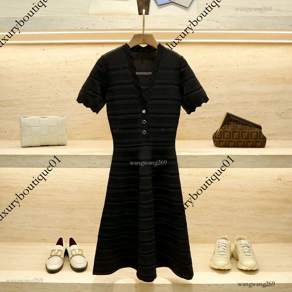 Sandro Designer Dress For Woman French Elegant Fashionable Early Spring New Womens Vestidos Hem Long Robe Simple Waist Knitted 2B7