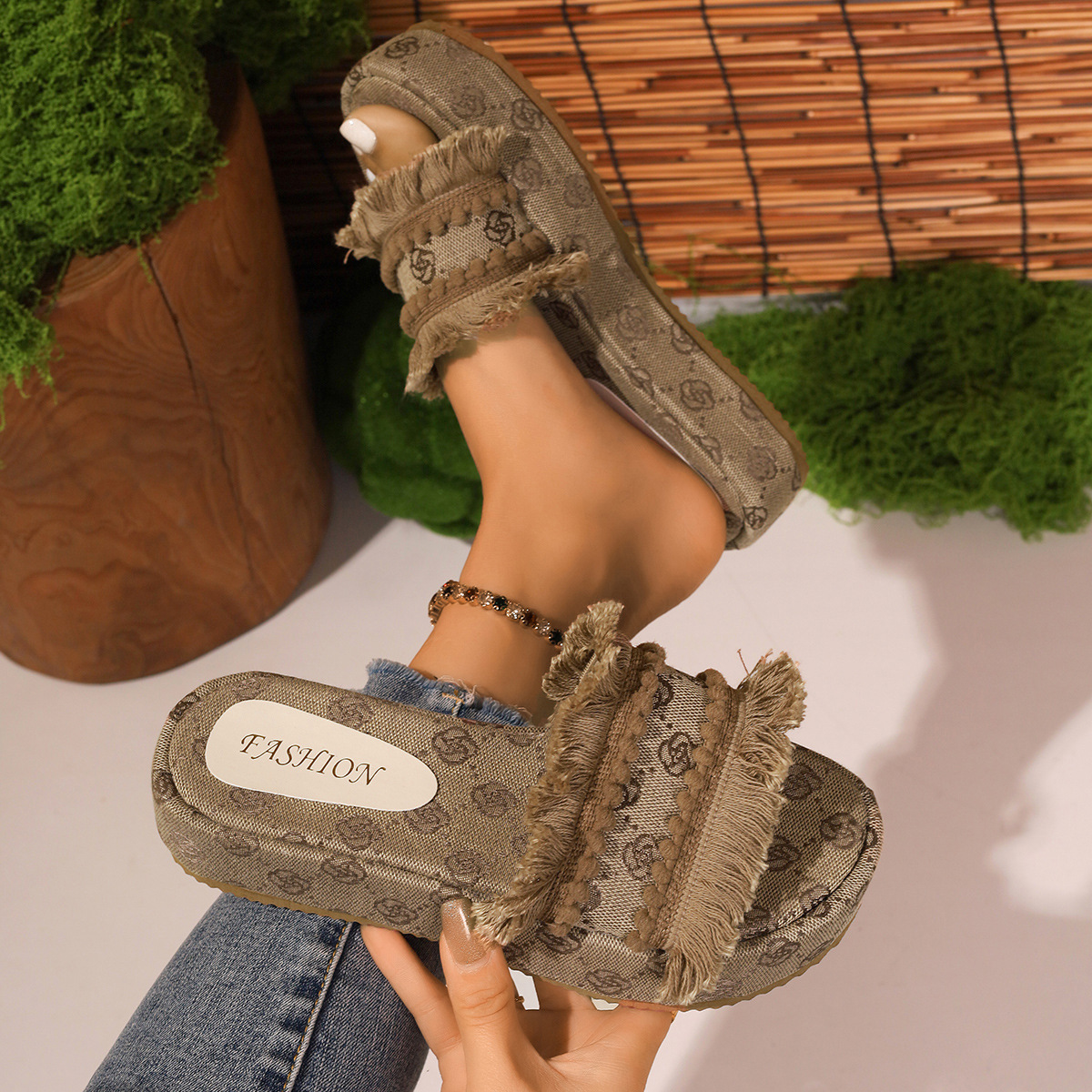 Free Shipping New Style Design Women's Thick Bottom Tassel Slippers 2026 Bestseller Popular Fashion Printed Large Size 36-43 Slippers