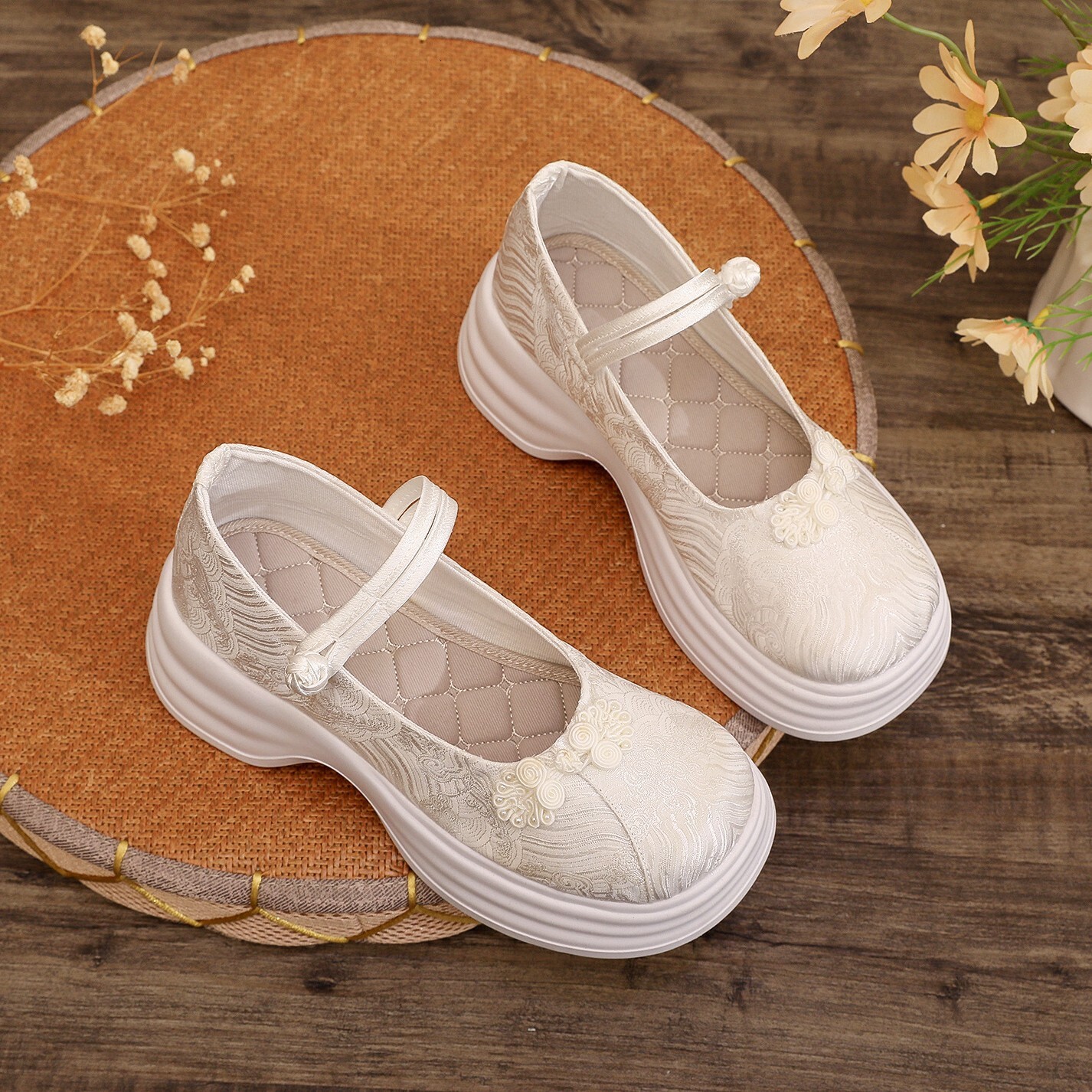 Ddmytiger Ddmytiger Qinyu New Mary Jane Height Increasing Platform Sole Chinese Women S French Style Elegant Shallow Mouth Single Shoes Outdoor Outdoo