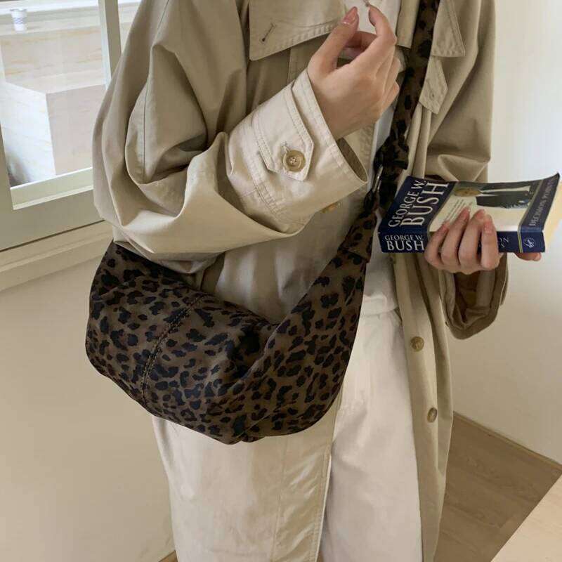 LEFTSIDE Design Large Capacity Faux Suede Shoulder Bags for Women 2025 Winter Crossbody Bag Females Luxury Handbags and Purses XJ260109