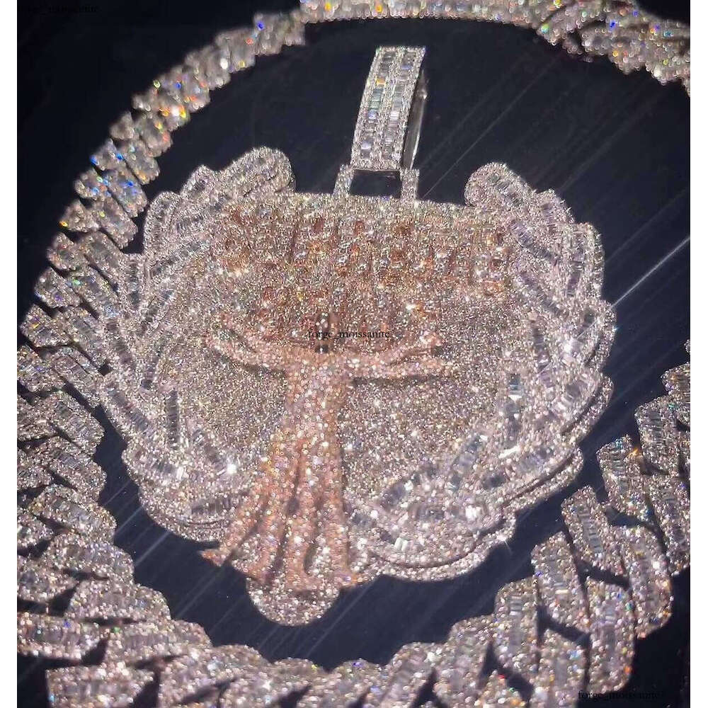 Iced Out Hip Hop VVS Men's Fine Jewelry Sterling Silver 18K Gold Plated 3D Moissanite Pendant