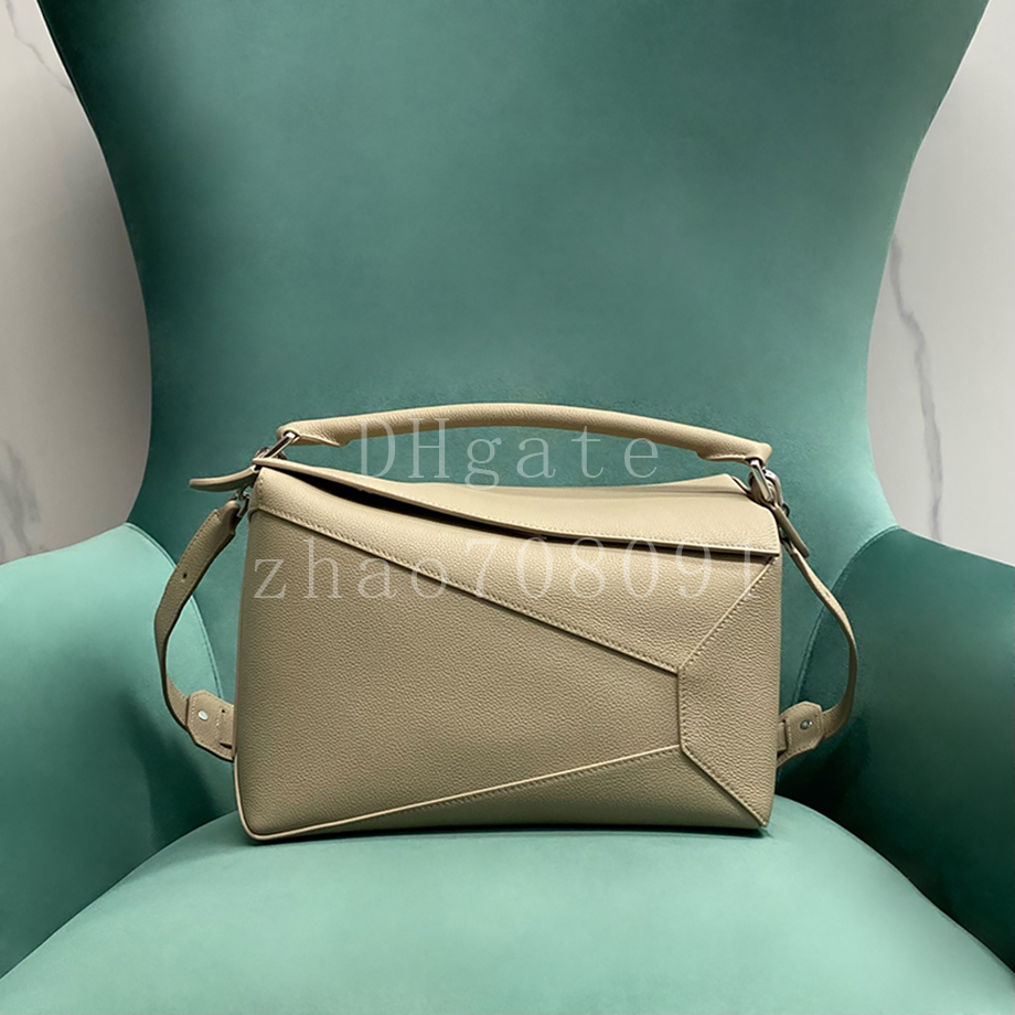 Grained calfskin Puzzle Edge bag Designer bag Medium 29cm Luxury Shoulder bag Handbag Diamond quality With box LO012