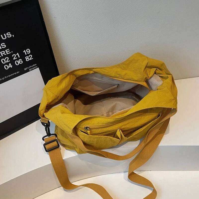 Summer New Large Capacity Crossbody Nylon Fashionable Single Shoulder Handbag Women's Casual Tote Bag XJ260109