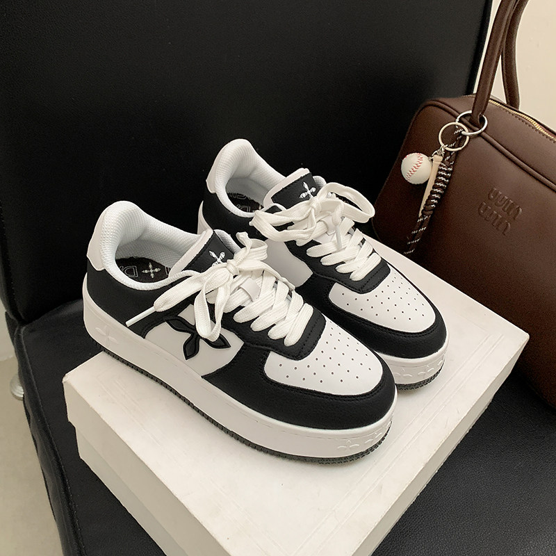 DARSII breathable thick soled height increasing board shoes for commuting trendy and versatile casual sneaker shoes for men and women