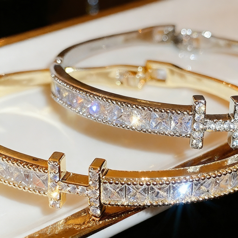 Jewelry Bracelet Gemstone Letter Buckle Bracelet High-end Temperament Bracelets Light Luxury Simple Style Versatile Decoration Suitable for Girls As A