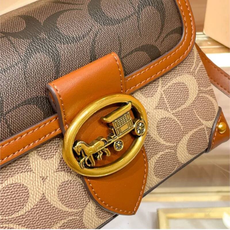 Bestseller New minimalist and fashionable small handbag, contrasting color women's high-end carriage crossbody bag, portable box bag ddmybear