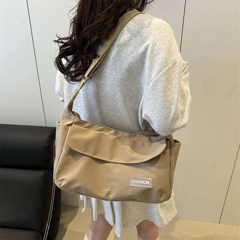Waterproof Nylon Simple Crossbody Unisex Casual Shoulder Fashion Travel Comfortable and Versatile Texture Storage Bag XJ260109