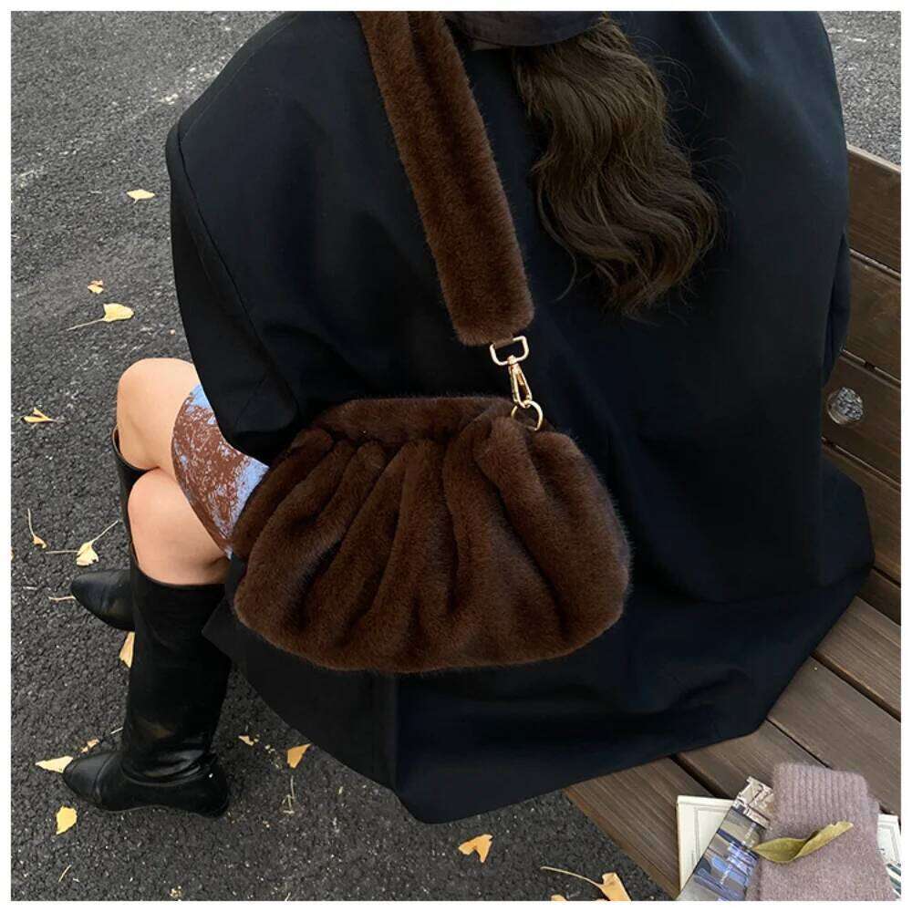 New Autumn Winter Imitation Mink Fur Pleated Cloud High-end Shoulder Crossbody Bag For Women Fashion Trend Plush Handbag XJ260109