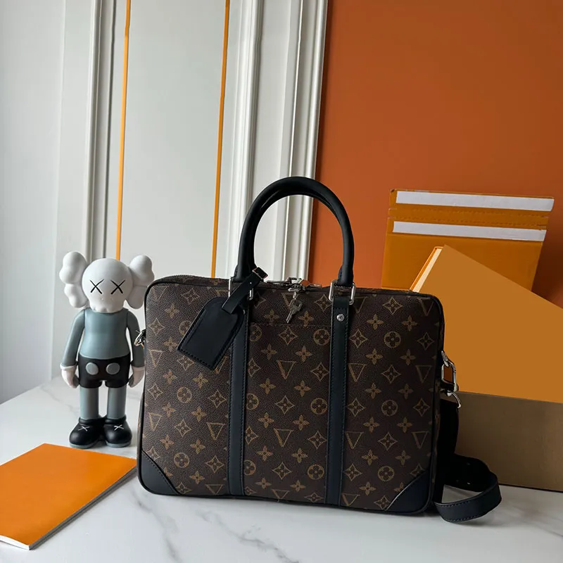 10A Designer men briefcase Genuine Leather Voyage business bag office work bag Laptop Bag computer bag tote bag handbag messenger louisities vittonn bag viitton N7