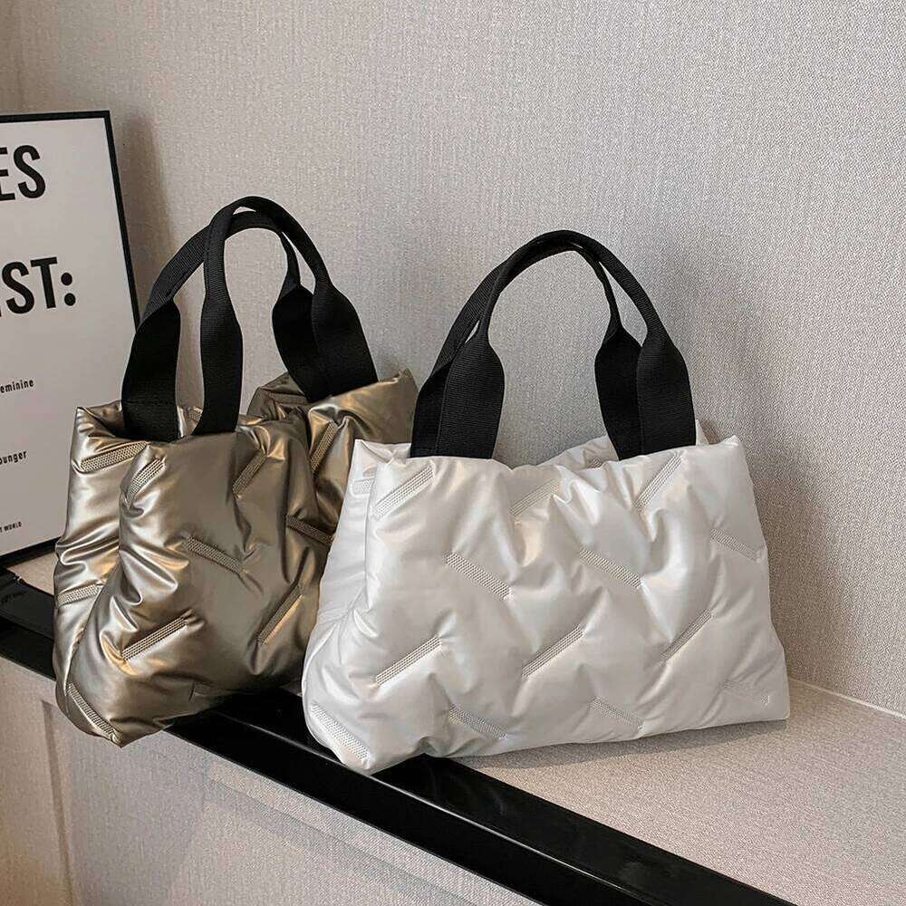 Autumn Winter Female Handbags Casual Women Cotton-padded Bag Soft Fashion Nylon Large Capacity Solid Color for Girls Shopping XJ260109