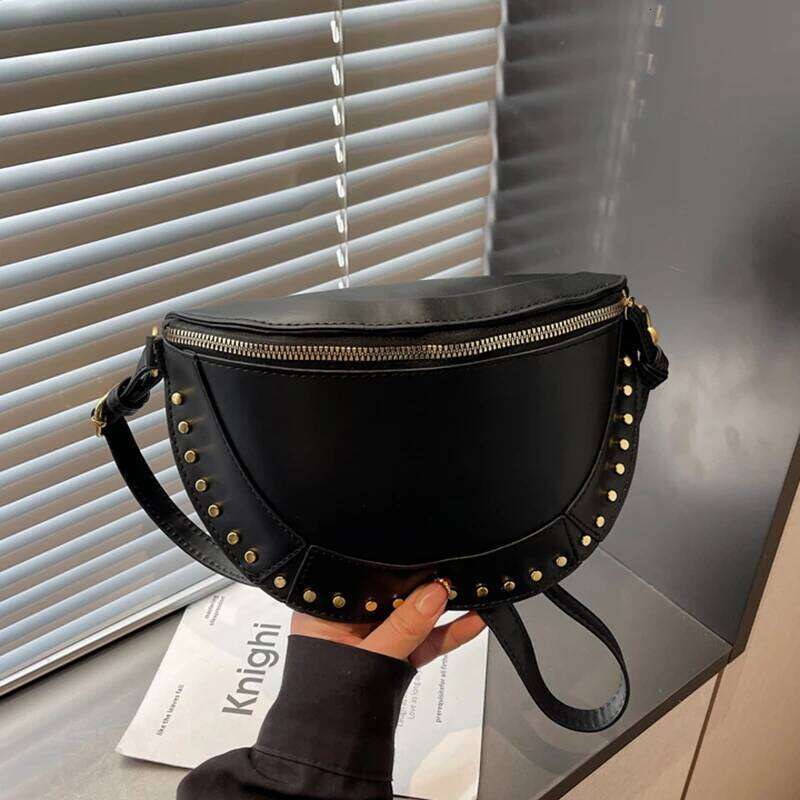 Retro Rivet Crossbody Bag for Women Solid Color Large Capacity Versatile Chest Soft Leather Traveling One Shoulder Bags XJ260109