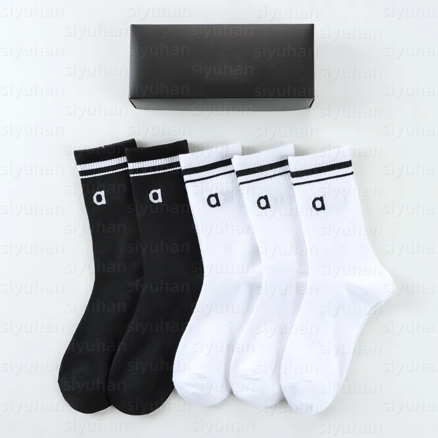 Half-Crew Throwback womens yoga sock cotton Medium Tube Sports Four Seasons Comfy Cushioning Classic Academic Style stretchy Sweat-wicking