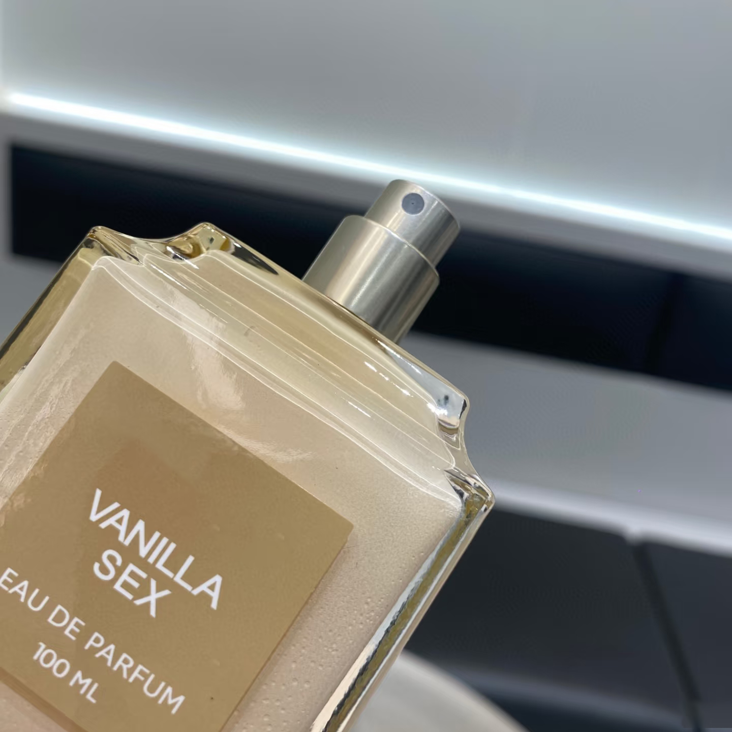 Parfum 100ml Tobacco Vanille Amber Vanilla Sex Intrigue Perfume Fragrance Long Lasting Smell Paris Man Women Cologne Spray High Quality