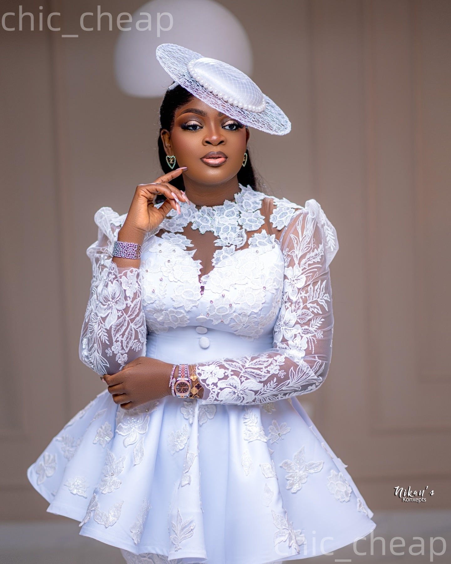 2026 Plus Size White Sheath Mother Of Bride Dresses Crystals Lace Short Mini Vintage Evening Party Mamas Dress Vintage 50s Birthday Wedding Guest Groo