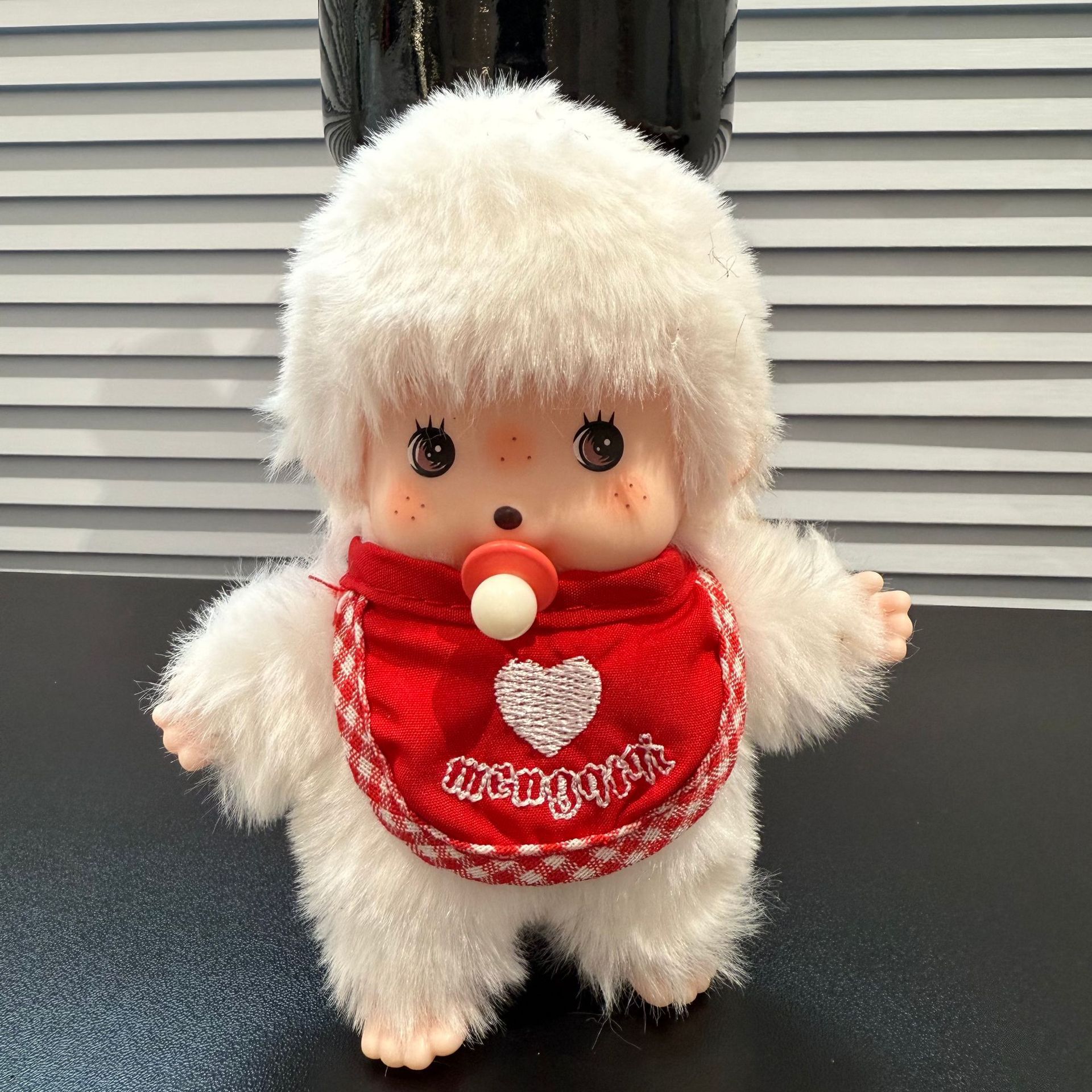 Fashionable and versatile new macaron vinyl plush pendant, cute and lovely doll