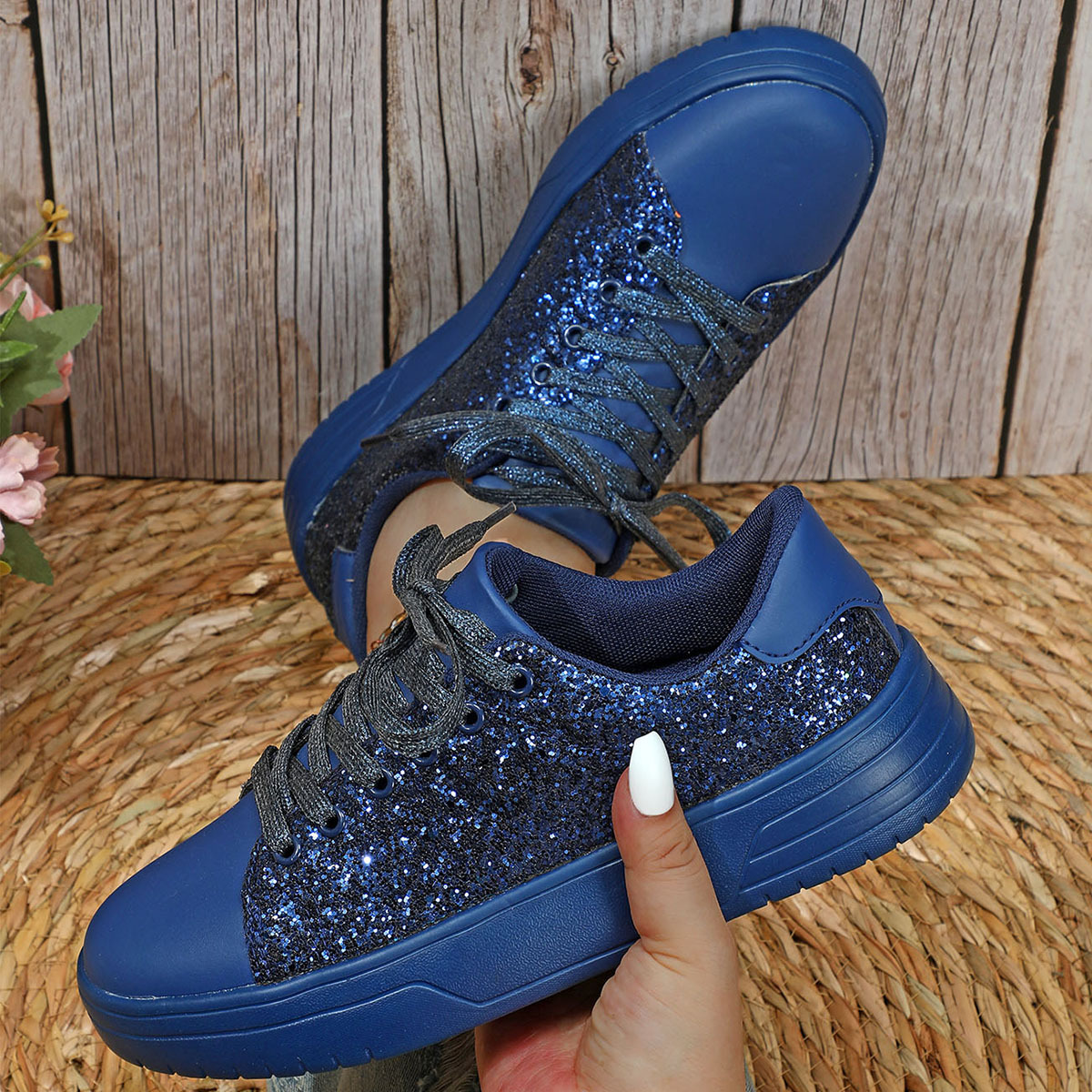 Free Shipping 2026 New Arrival Women's Glitter Casual Sneakers - Sparkle Thick Sole Lace-Up Fashion Shoes
