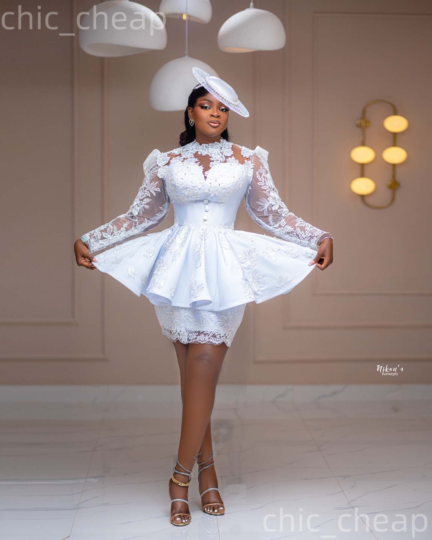 2026 Plus Size White Sheath Mother Of Bride Dresses Crystals Lace Short Mini Vintage Evening Party Mamas Dress Vintage 50s Birthday Wedding Guest Groo