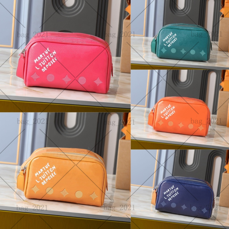 Designer Luxury Dopp Kit Toilet Pouch Makeup Bag Women Wash Large Capacity Cosmetic Bag Clutch Bag Handbag M26872 M27158 M26871 M26870