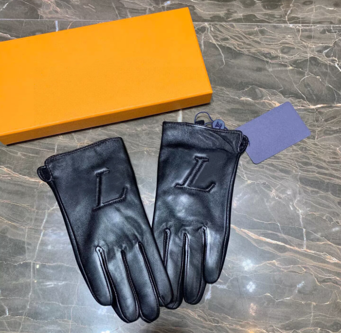 Designer Gloves Kee… - image