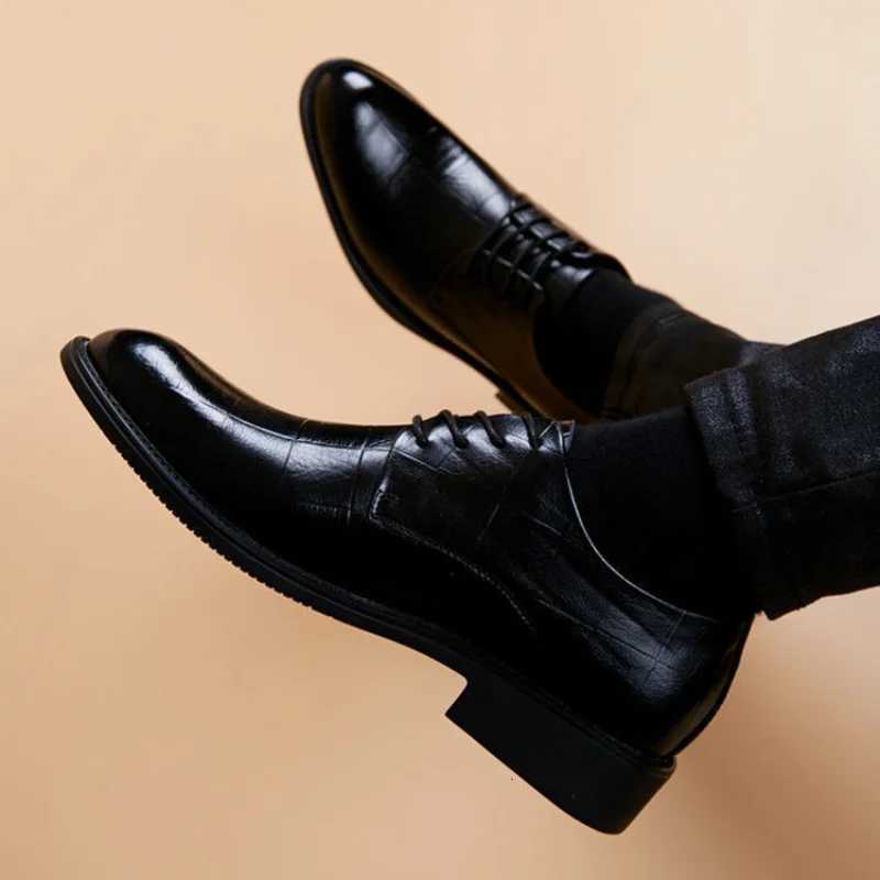 Mens Formal Shoes Black Spring Autumn Pointed Toe Legitimate Leather Official Suit High Quality Fashion Party Social Shoe Male Z251218