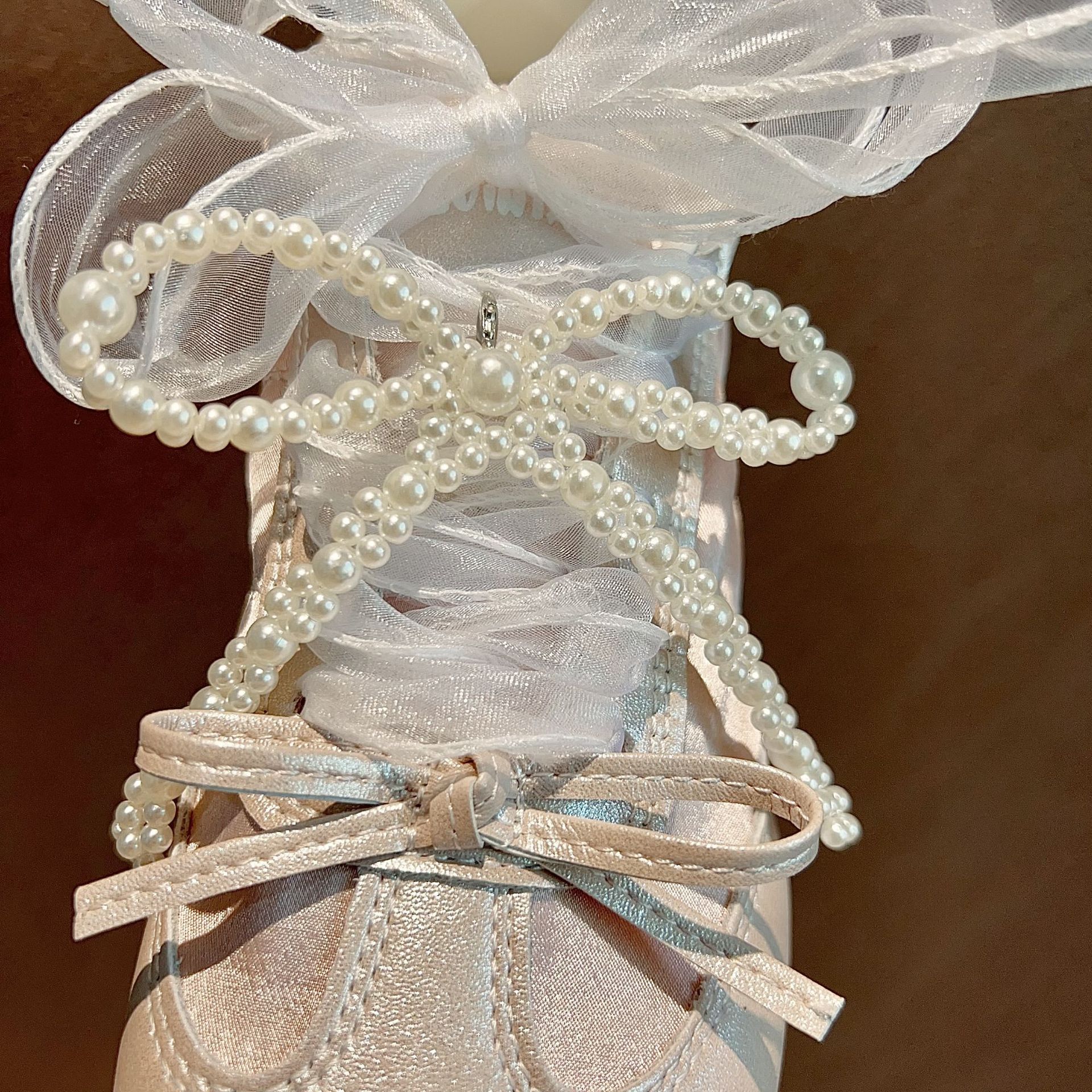 Free shipping Shoe Parts Accessories Shoe accessories can go out and come in many colors to choose from Bold Trendy