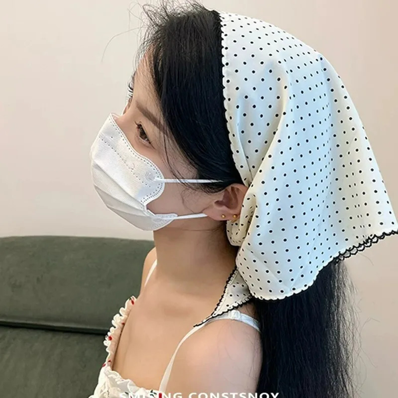 French Polka Dots Triangle Hair Scarf White Silk Summer Korean Hair Band Sweet Scarf Kerchief Women Girl Headscarf Headdress 260107