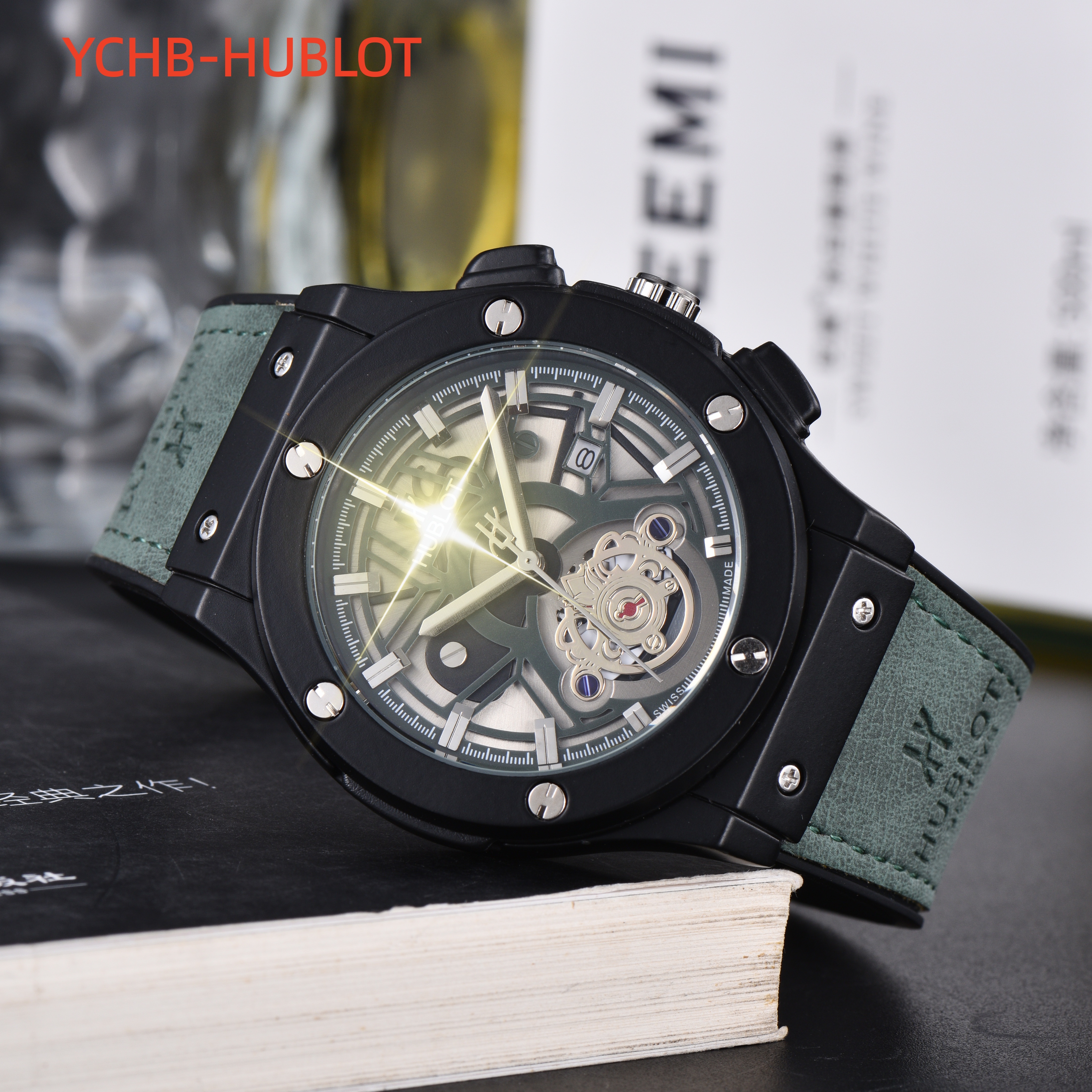 2026 Luxury Womens Hubloity Watch Designer Watches Premium Quartz Movement Stainless Steel Bracelet Glass Waterproof men Wristwatches Multi color selection 389