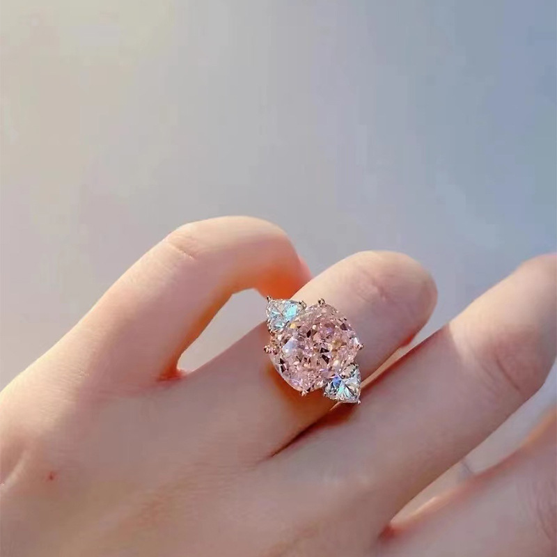 2026 Choucong Wedding Rings Luxury Jewelry 10kT White Gold Fill Cushion Shape Pink 6A Zircon CZ Diamond Elegant Party Women Open Ring Gift Adjustable 