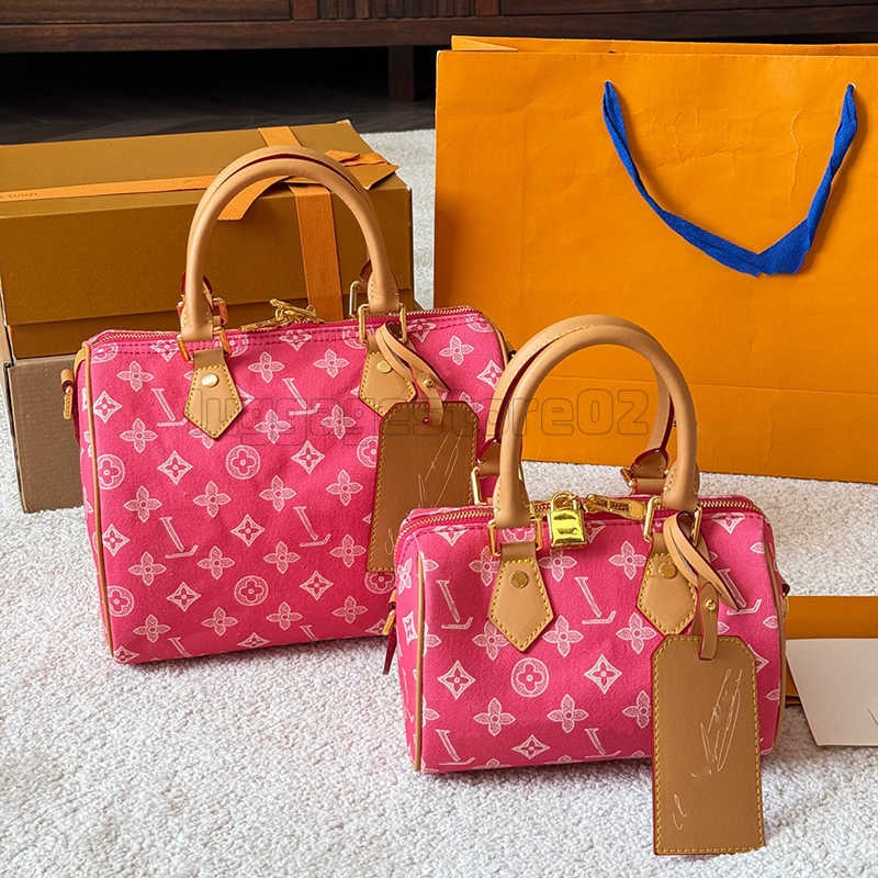 Shoulder Bags High quality New almas bb Womens crossbody Original designer handbag mirror quality leather chain bag embossing tote shell bag expensive wallet 0266