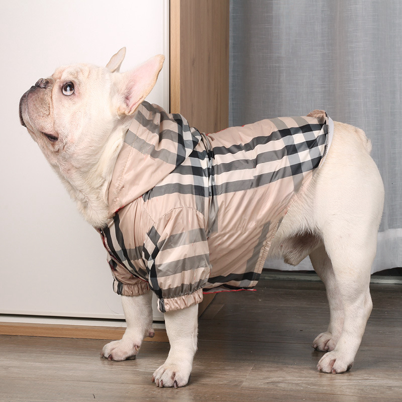 Designer Clothes Classic Check Pattern Dog Apparel Dogs Raincoat Lightweight Windbreaker Hooded Jacket for French bullodg Pug Boston Terrier Outdoor C