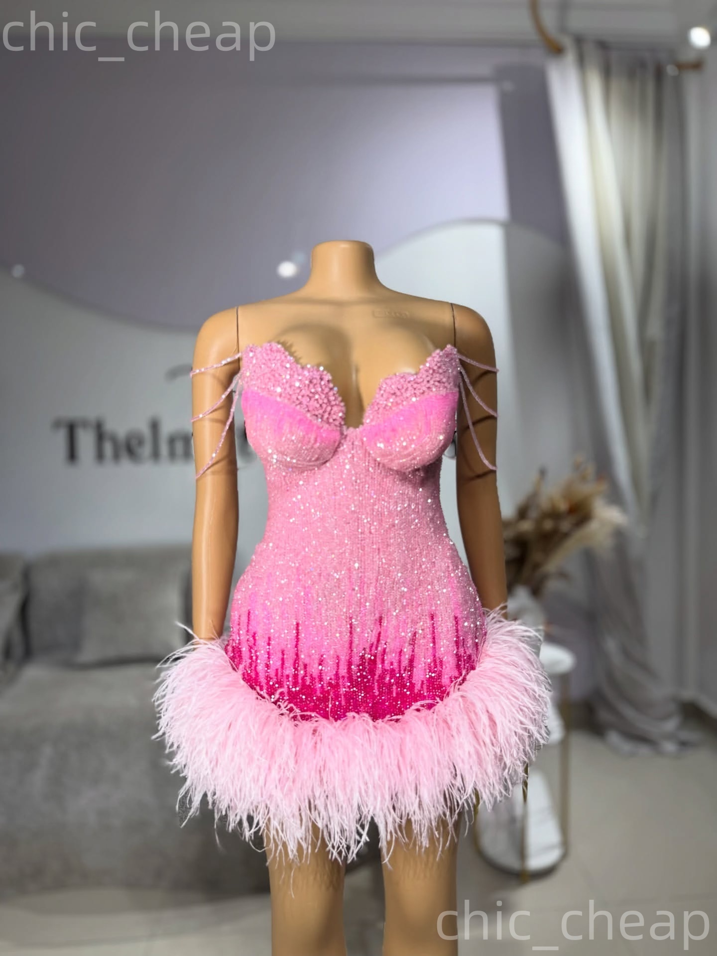 2026 Pink Sheath Cocktail Dress Beaded Feather Sequined Sweetheart Short Mini Graduation Homecoming Dresses For Special Occasions Sweetheart Gowns ZJ0