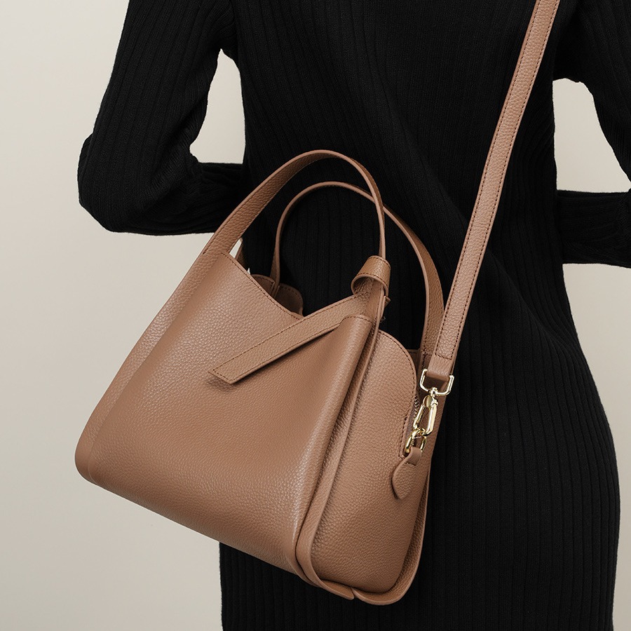 OC255M19 Genuine Leather Bucket Bag for Women Daily Outfit Business Formal Shoulder Crossbody Small Handbag Luxury Style