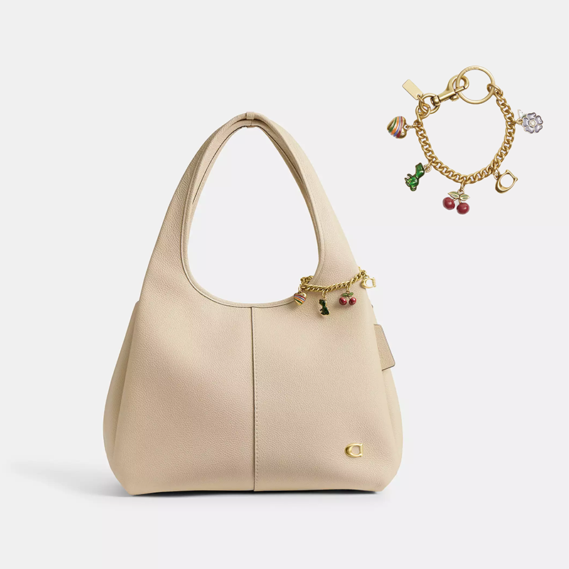 designer keychain bag charms Women Key Rings keychain Retro-Cool Cherry In Glittery Resin Clip it To Favorite Bag Set of Keys For Refreshing Style key chain Lanyards