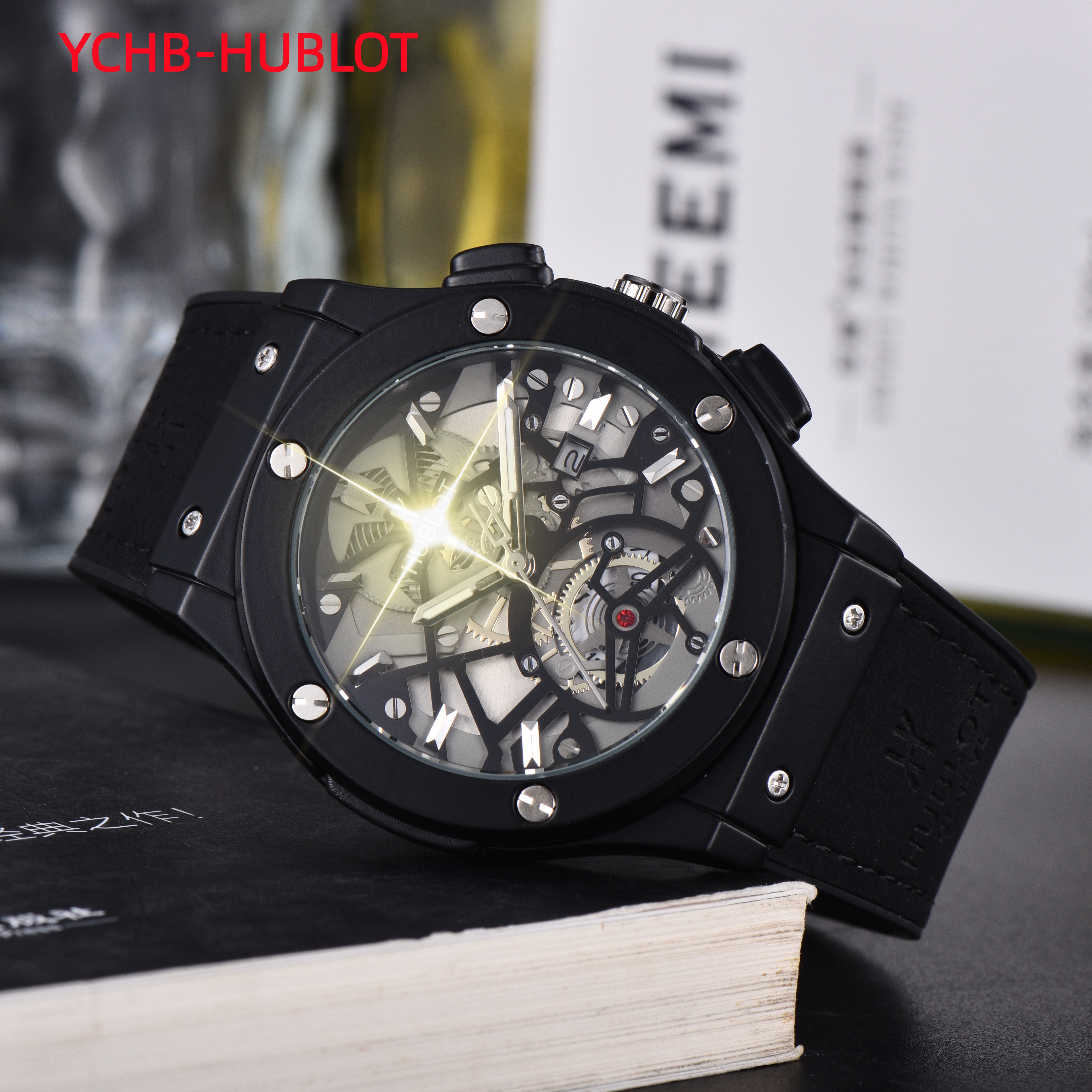 2026 Luxury Womens Hubloity Watch Designer Watches Premium Quartz Movement Stainless Steel Bracelet Glass Waterproof men Wristwatches Multi color selection 400