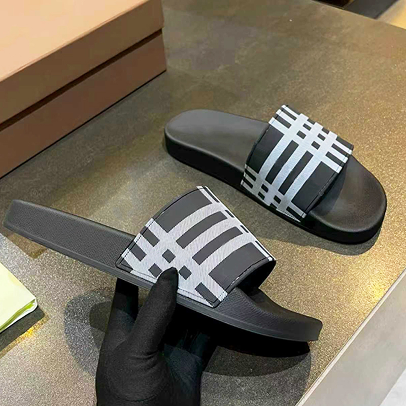 Designer Plaid Sandals Vintage Beach Slide Mens Check Sandal Printing Slippers Summer Beach Sliders Womens Casual Shoes Rubber Slide Sandale 1033