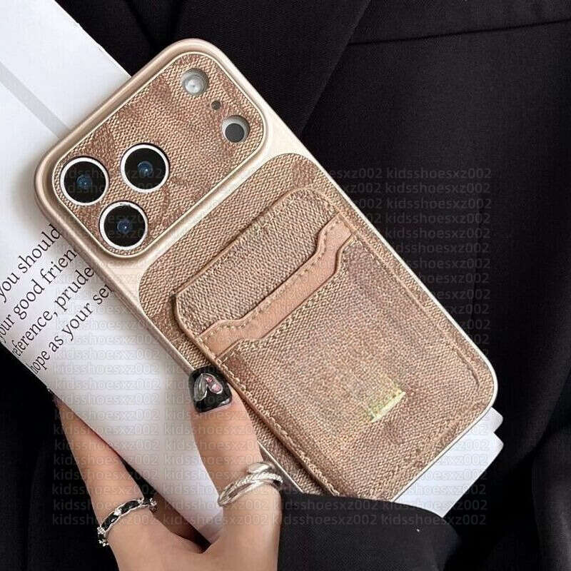 Coachphone Case Coacher Designer Large Window Apple 17 Phone Case 15 Iphone 16 Pro Max Coachbags Tabby Coque Luxe Card Holder 12 High End Luxury 13 Shockproof 14 Cover