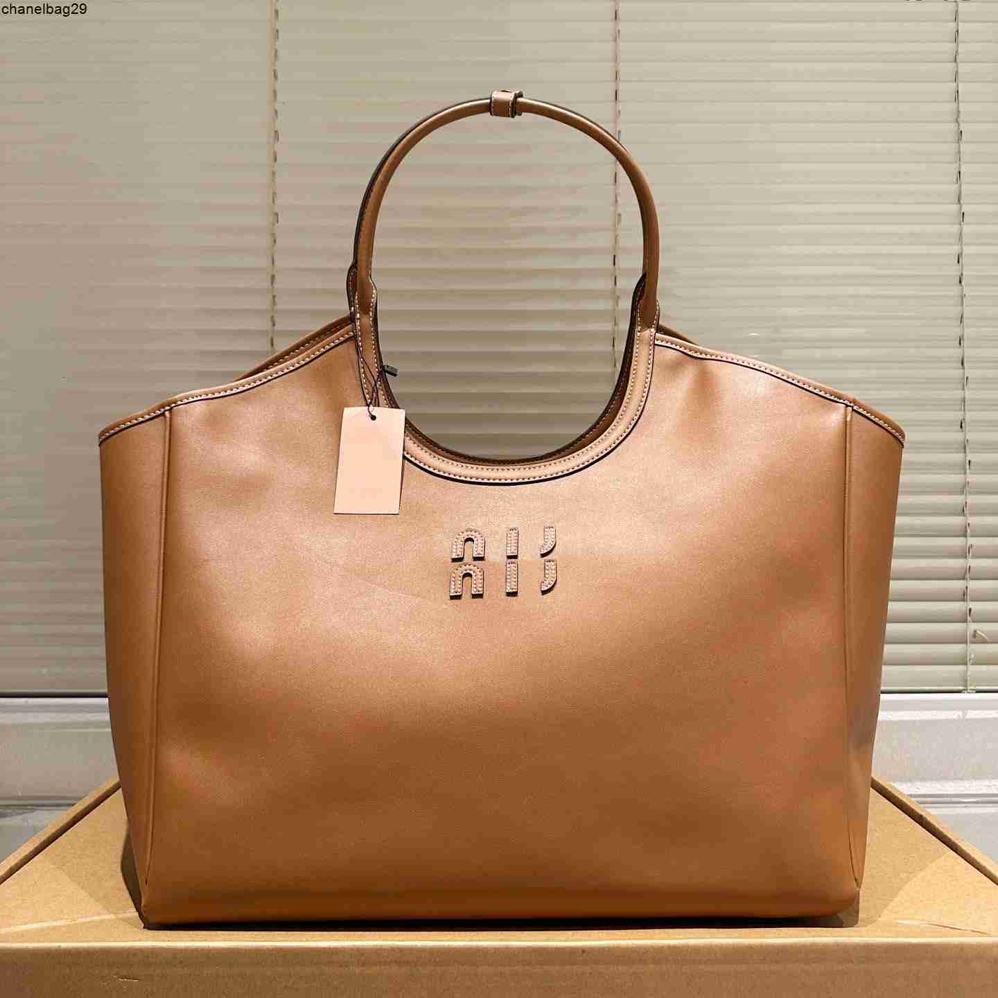 Evening Bags tote Bag designer bag handbag shoulder bag Handheld Wallet Crossbody Bag shopping bag designer hobo bag Computer Large leather canvas material 2026