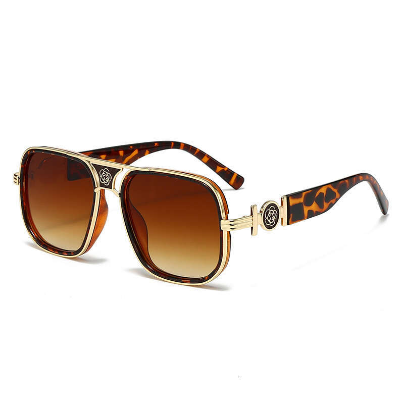 2026 New Fashion Square Sunglasses Men Women Classic Oversized Metal Sun Glasses Ladies Luxury Punk Sunglasses Liuyuemoshang - view 4